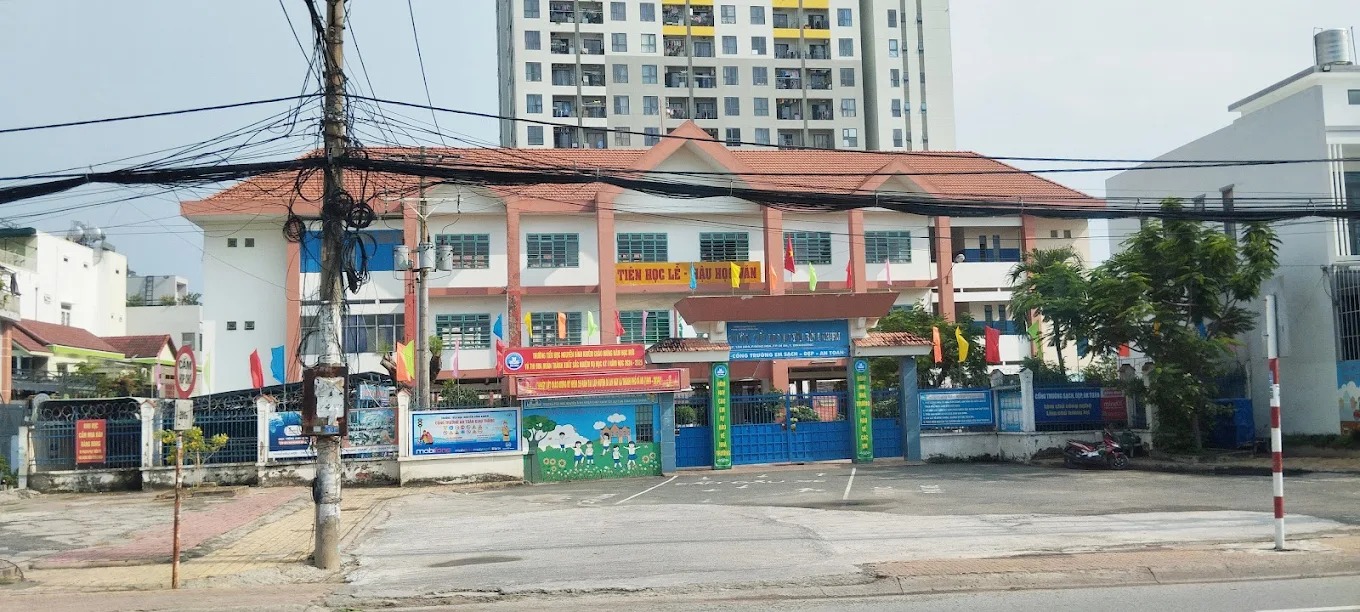 DANH MỤC TRƯỜNG TIỂU HỌC TẠI DĨ AN - BÌNH DƯƠNG 15 Trường Tiểu học Nguyễn Bỉnh Khiêm Dĩ An